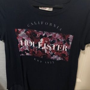 Hollister graphic tee